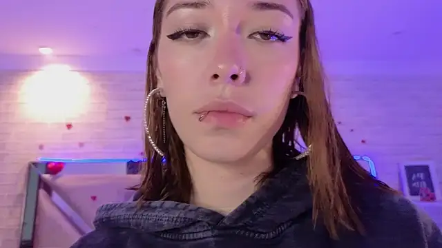 HarperrWest online show from 04/10/26, 08:02