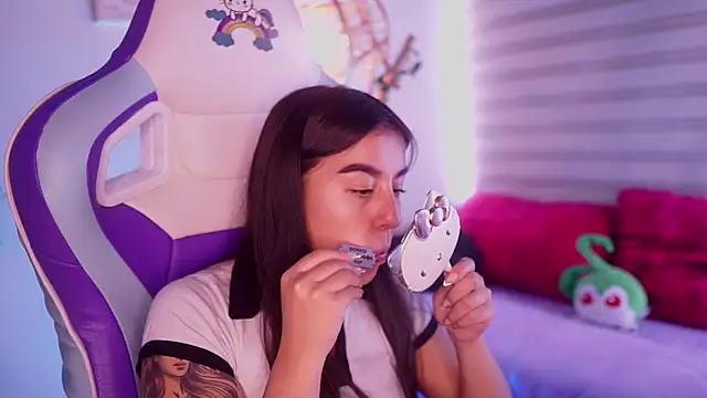 mavi boo online show from 02/13/26, 06:59