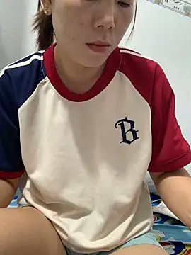 Baby-lovely69 online show from 04/22/26, 11:17