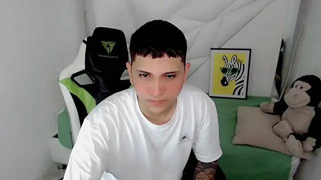 Black diamondd  online show from 02/04/26, 01:06