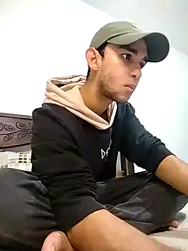 Snapshot of UmamiPorcus chatting on 02/23/26, 01:41 UmamiPorcus online show from 02/23/26, 01:41