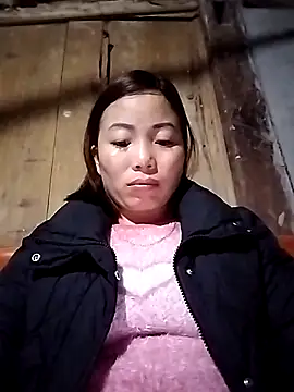 Snapshot of Ella-aa chatting on 02/04/26, 12:55 Ella-aa online show from 02/04/26, 12:55