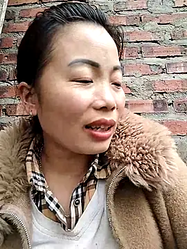 Snapshot of Ella-aa chatting on 02/24/26, 08:01 Ella-aa online show from 02/24/26, 08:01