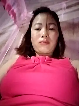 Snapshot of Ella-aa chatting on 02/28/26, 10:11 Ella-aa online show from 02/28/26, 10:11