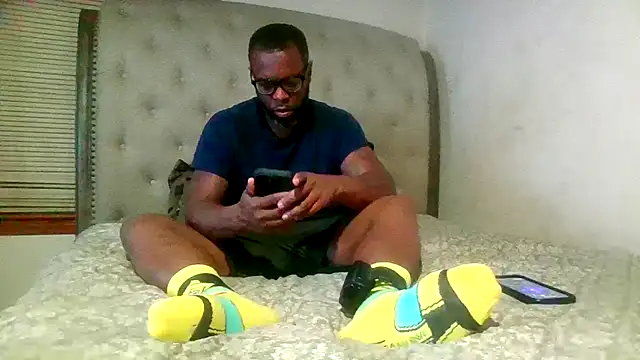 Karifrye online show from 02/14/26, 02:30