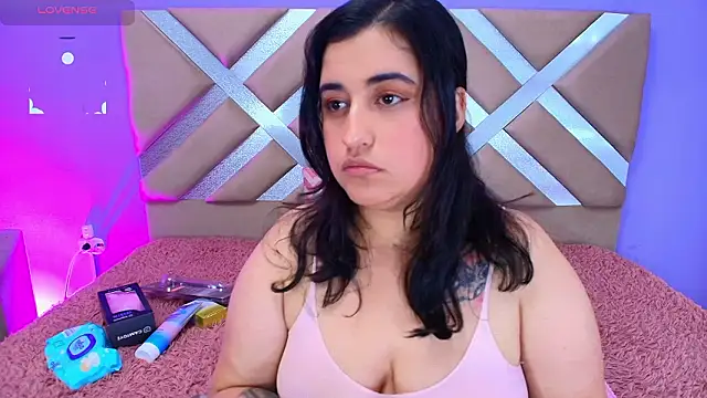 dani vemom online show from 02/04/26, 03:23