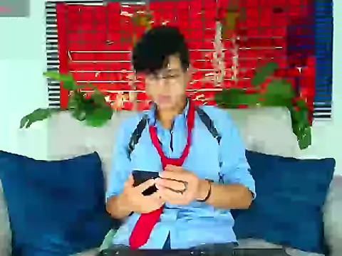 ThiiagoSaeenz online show from 02/18/26, 10:50