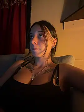 Sweetgirl44hott online show from 03/19/26, 03:21