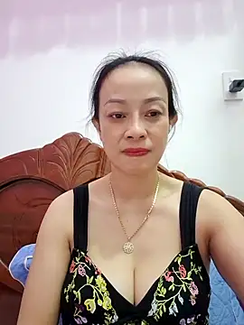 Baby-bigboobs2026 online show from 04/22/26, 10:33