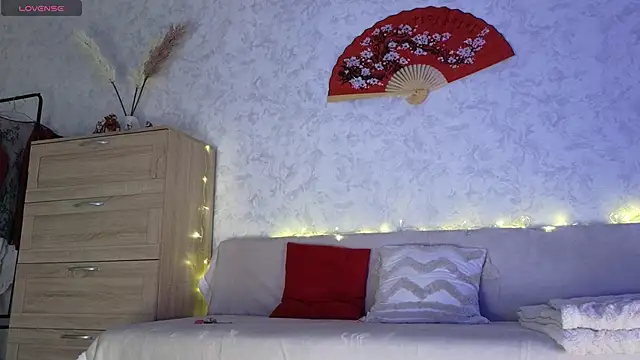 saya li11 online show from 02/12/26, 04:35