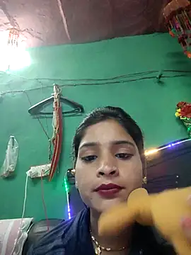 Snapshot of bhavna_pandit chatting on 02/21/26, 09:10 bhavna pandit online show from 02/21/26, 09:10