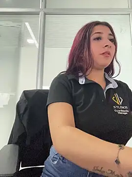 Nahomy Benett online show from 03/04/26, 11:38