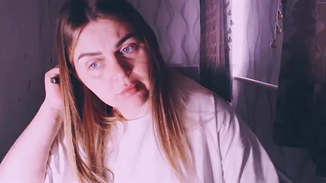 MagicKatarina  online show from 03/28/26, 04:23