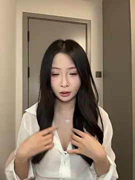 liubaobao666 online show from 05/10/26, 12:32