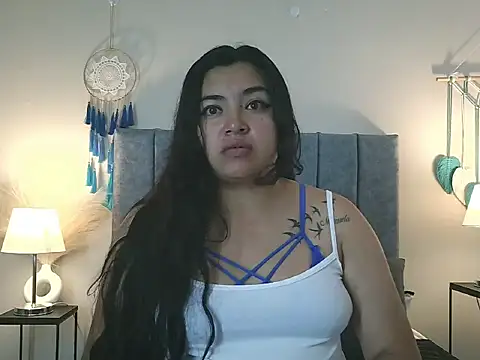 Snapshot of KatalynaSweet chatting on 02/26/26, 03:38 KatalynaSweet online show from 02/26/26, 03:38