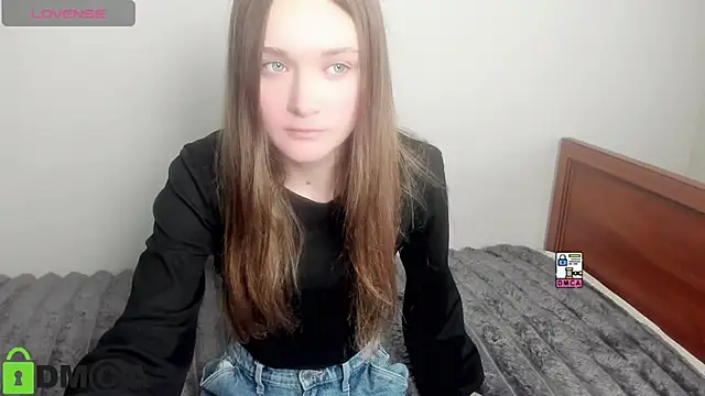Snapshot of Elina_X chatting on 05/09/26, 01:05 Elina X online show from 05/09/26, 01:05