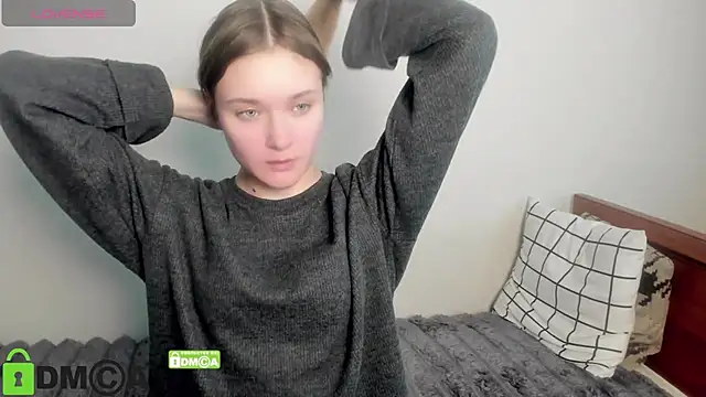 Snapshot of Elina_X chatting on 05/10/26, 01:38 Elina X online show from 05/10/26, 01:38