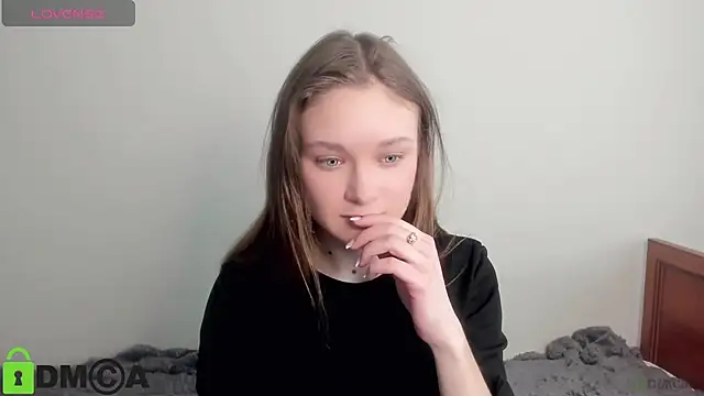 Snapshot of Elina_X chatting on 05/14/26, 12:45 Elina X online show from 05/14/26, 12:45