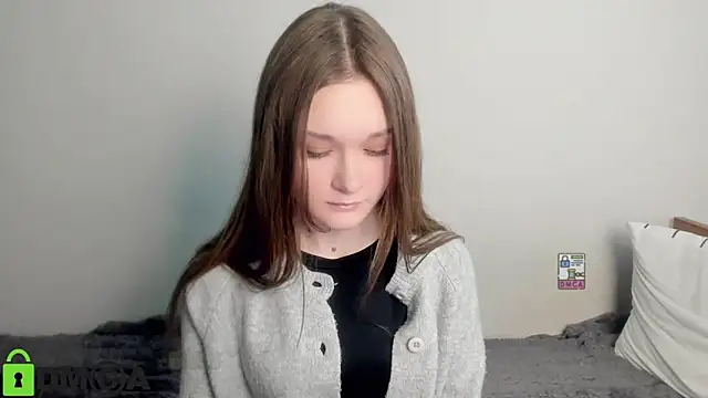 Snapshot of Elina_X chatting on 05/15/26, 01:40 Elina X online show from 05/15/26, 01:40