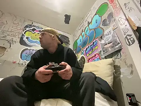 gothboiplzty online show from 04/20/26, 09:45