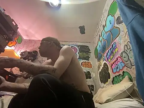 gothboiplzty online show from 04/23/26, 03:30