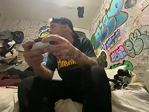 gothboiplzty online show from 04/26/26, 08:01