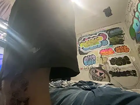 Snapshot of gothboiplzty chatting on 07/04/26, 05:41 gothboiplzty online show from 07/04/26, 05:41