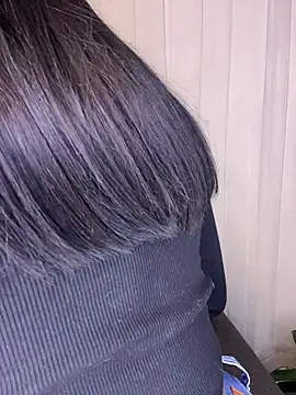 Snapshot of cristal__violetaa chatting on 02/04/26, 02:50 cristal violetaa online show from 02/04/26, 02:50