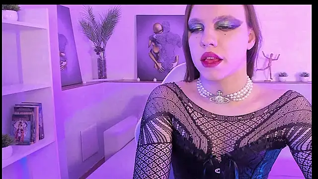 Madison dolly online show from 03/15/26, 08:53