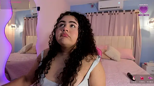 Snapshot of LOU_22_ chatting on 02/08/26, 01:58 LOU 22 online show from 02/08/26, 01:58