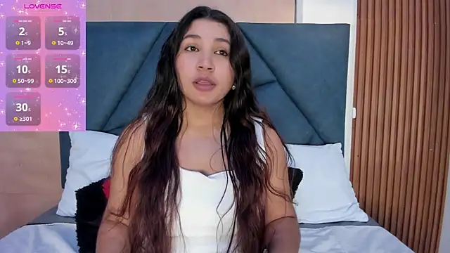 Victoria Rosee online show from 04/07/26, 01:55