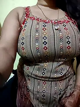 Snapshot of PARI51 chatting on 02/19/26, 08:16 PARI51 online show from 02/19/26, 08:16