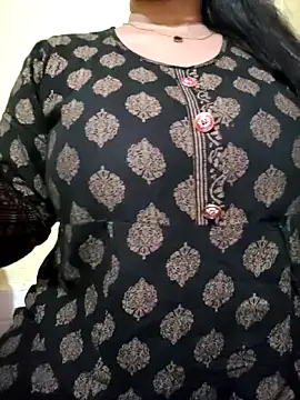 Snapshot of PARI51 chatting on 02/23/26, 08:39 PARI51 online show from 02/23/26, 08:39