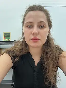 AsynaYuuki online show from 04/01/26, 06:49