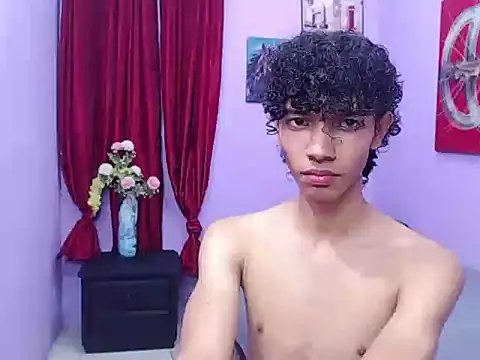 bigcock twinks online show from 02/10/26, 11:53