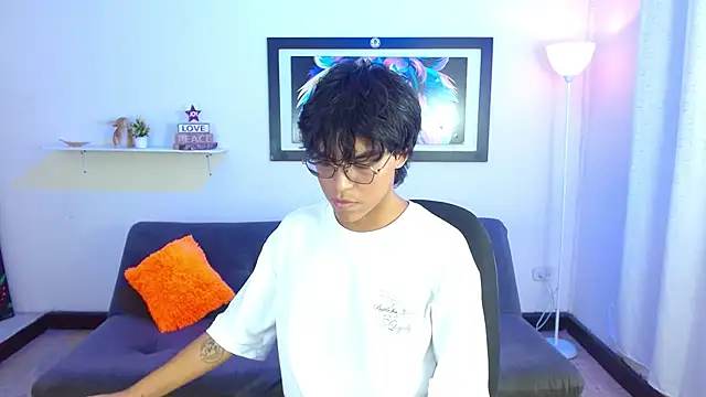 Maecum18 online show from 02/10/26, 09:52