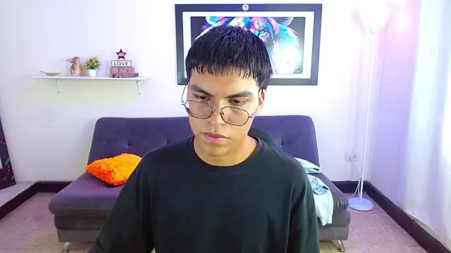 Maecum18 online show from 03/17/26, 08:45