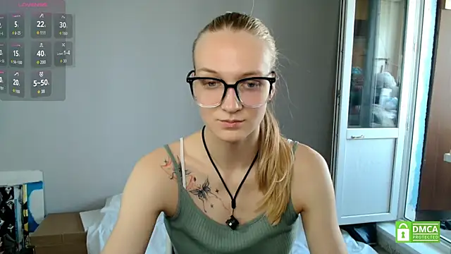 Snapshot of Alex-wer chatting on 07/03/26, 08:43 Alex-wer online show from 07/03/26, 08:43