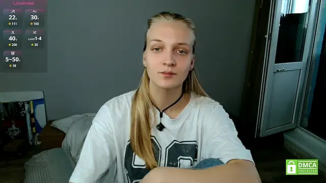Snapshot of Alex-wer chatting on 07/16/26, 07:14 Alex-wer online show from 07/16/26, 07:14