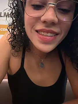 SirenStell0 online show from 04/22/26, 05:14