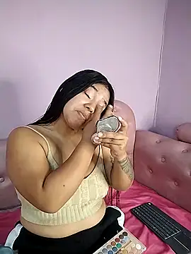 Noa Baker online show from 04/22/26, 12:28