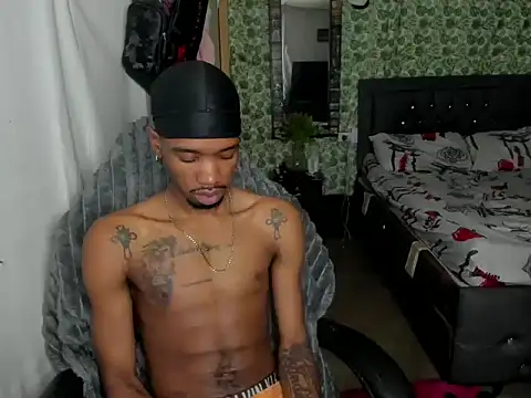 Snapshot of Kofi_exotic_2 chatting on 05/29/26, 04:49 Kofi exotic 2 online show from 05/29/26, 04:49