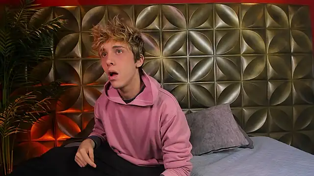 DannyParker  online show from 02/07/26, 04:27