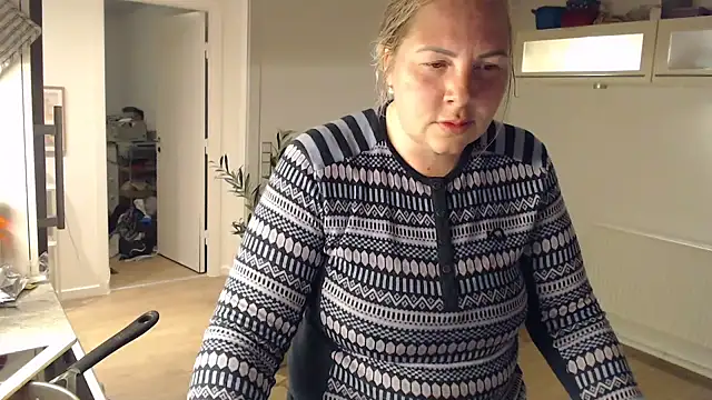 Amanda Norsk online show from 05/15/26, 08:16