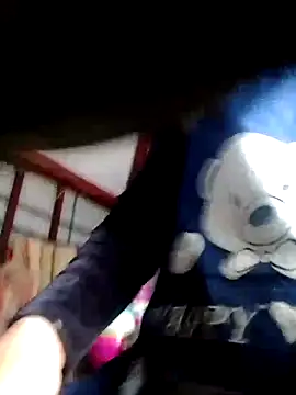 Snapshot of YIYI-502 chatting on 02/09/26, 05:44 YIYI-502 online show from 02/09/26, 05:44