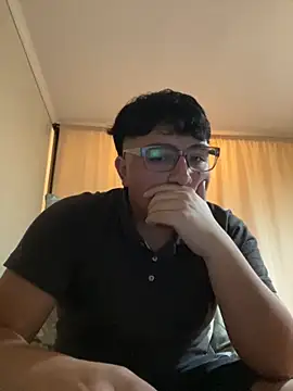 luchooo18 online show from 04/07/26, 03:40