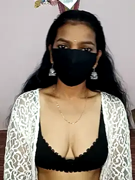 Snapshot of hot_kimaya chatting on 07/04/26, 01:06 hot kimaya online show from 07/04/26, 01:06