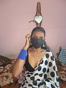 Snapshot of hot_kimaya chatting on 07/15/26, 12:21 hot kimaya online show from 07/15/26, 12:21