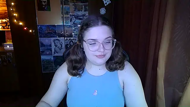 Snapshot of Teasing_Dora chatting on 02/03/26, 01:48 Teasing Dora online show from 02/03/26, 01:48