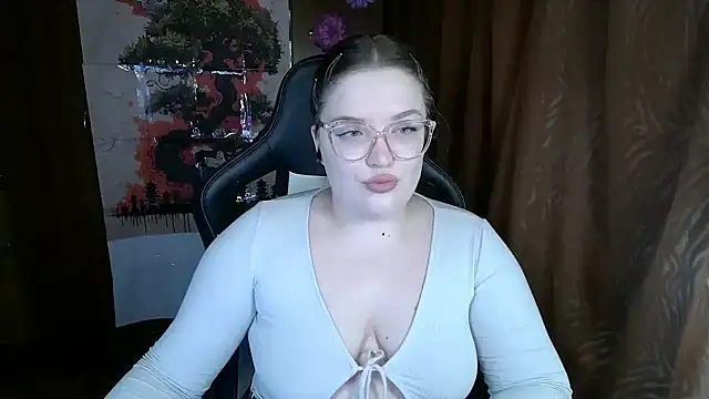 Snapshot of Teasing_Dora chatting on 02/26/26, 08:19 Teasing Dora online show from 02/26/26, 08:19